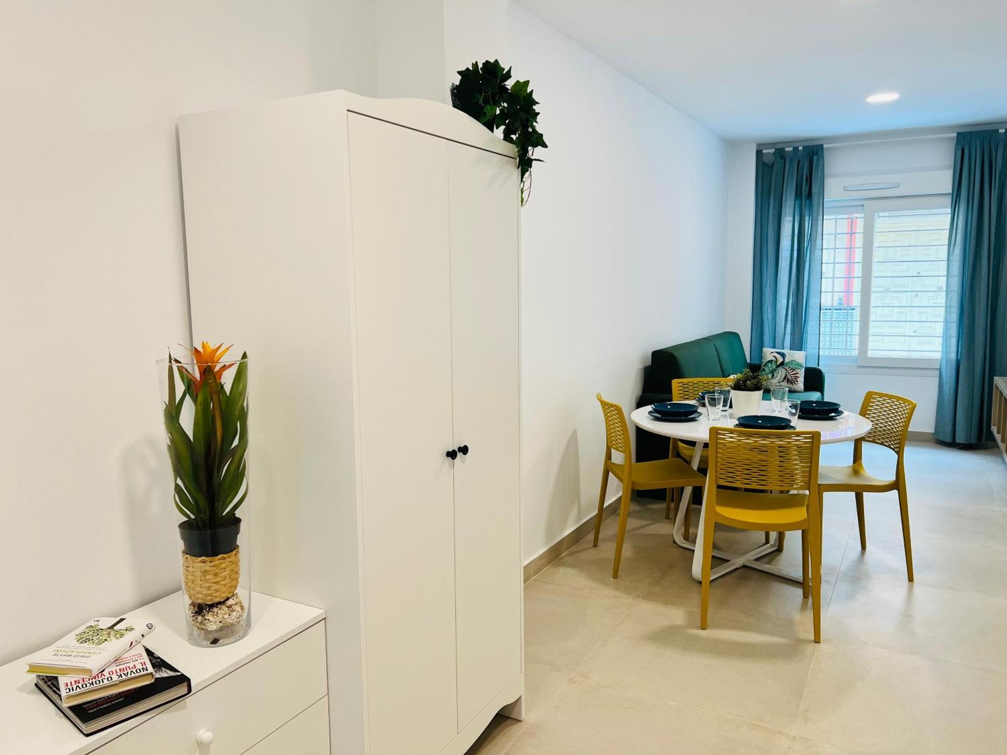 Bnbook Medea 2 Apartahotel