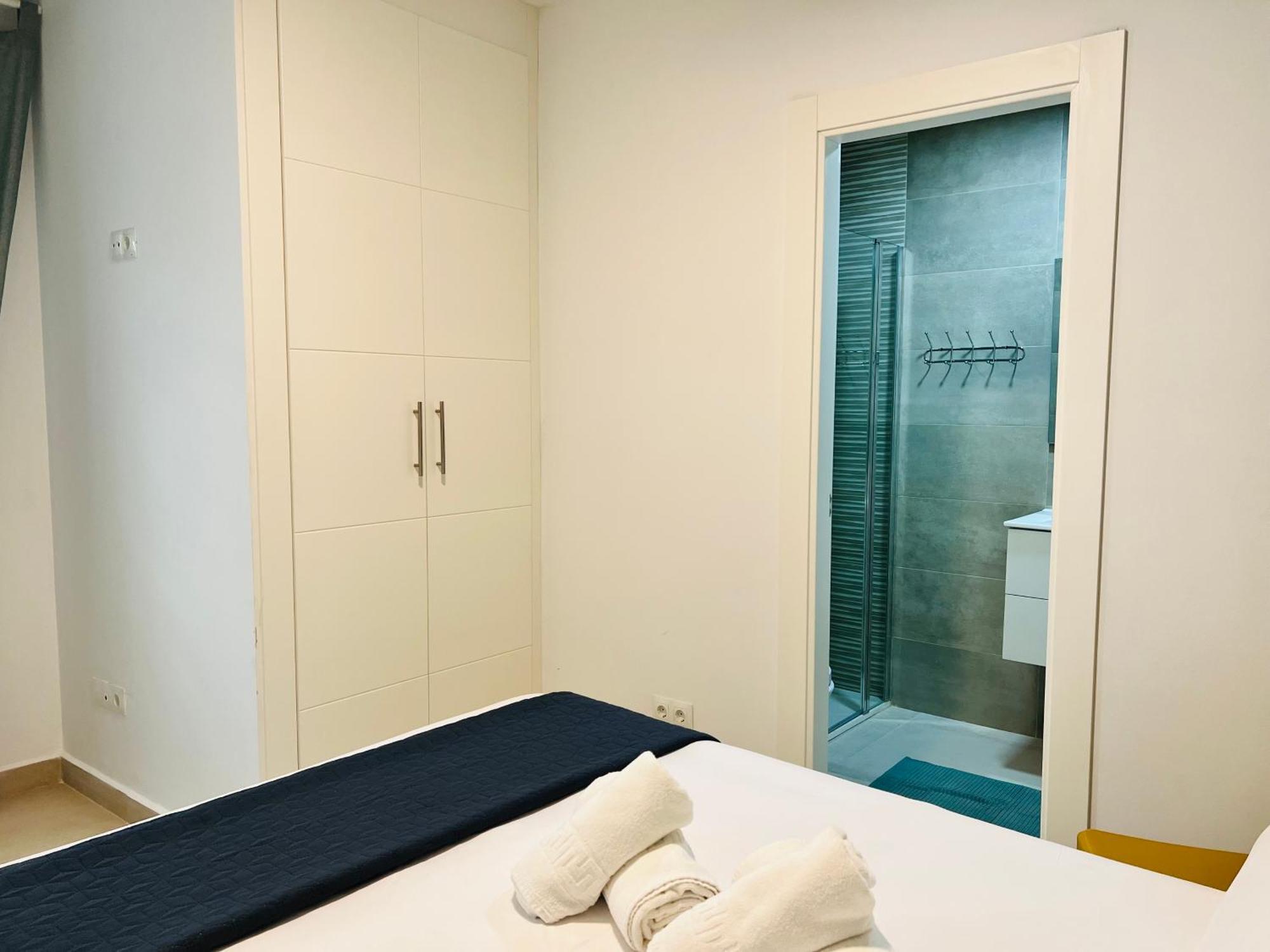 Bnbook Medea 2 Apartahotel
